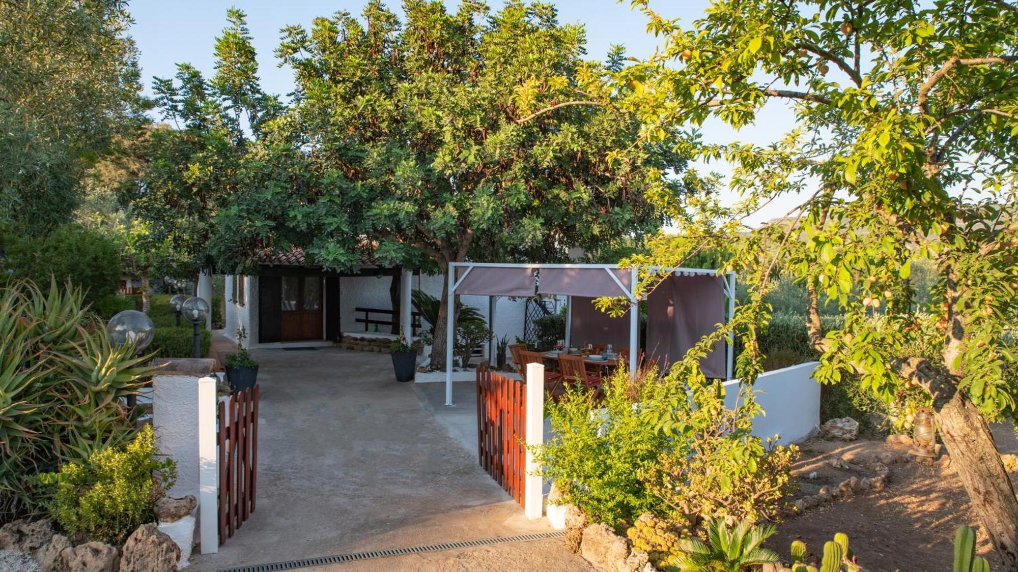 Domo Angheleda - Alghero Casa Indipendente Vicino Al Mare Luaran gambar